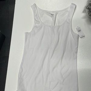 White tank
